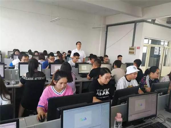 榜样的力量||铁肩担道义,热血铸忠诚——卫斌